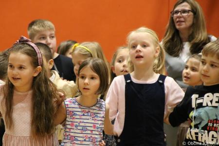 Otroci Osnovne šole Marije Vere Mi smo svet, mi smo otroci (84)